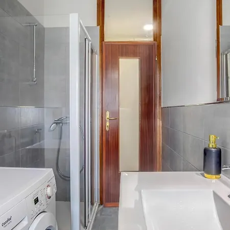 Hosting Studio - 5 Appartement *